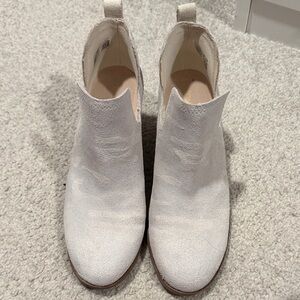 Toms Cream Ankle Booties